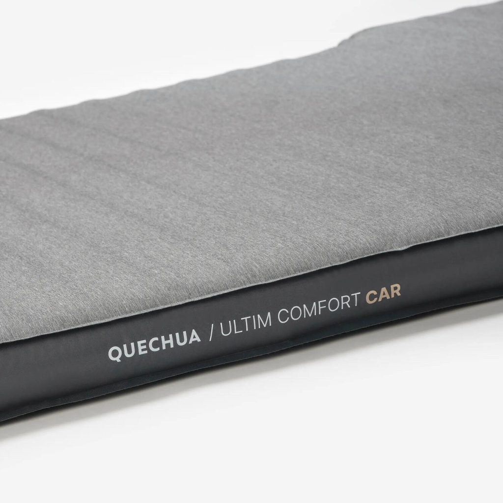 Quechua Ultim Comfort Car, dettaglio del bordo con la scritta Ultim Comfort Car