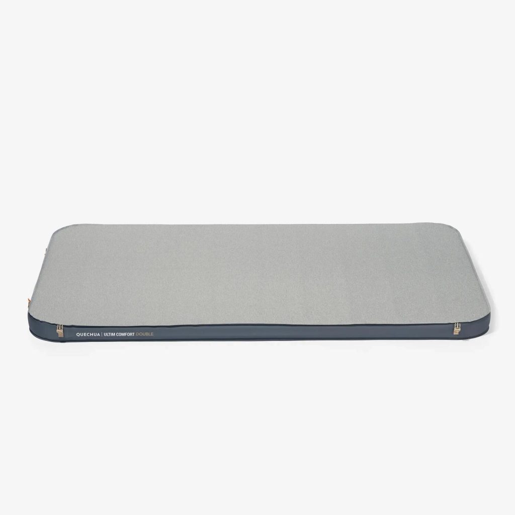 Quechua Ultim Comfort Double, vista laterale con lo spessore di 8 cm
