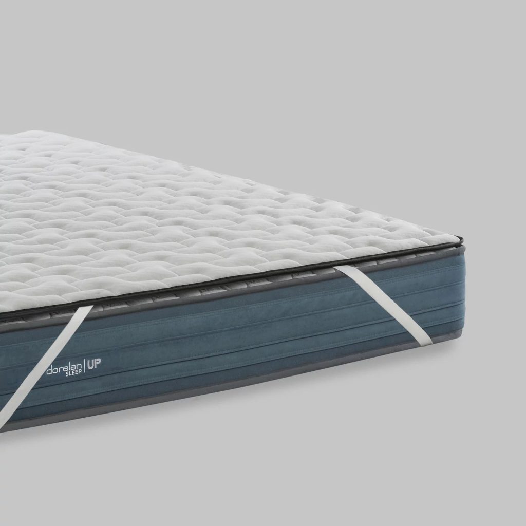 Dorelan Topper Up Fiber, angolo con elastico sul materasso