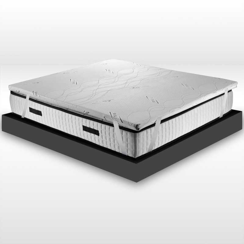 Geemma Star Foam Plus H5 fissato al materasso con gli elastici