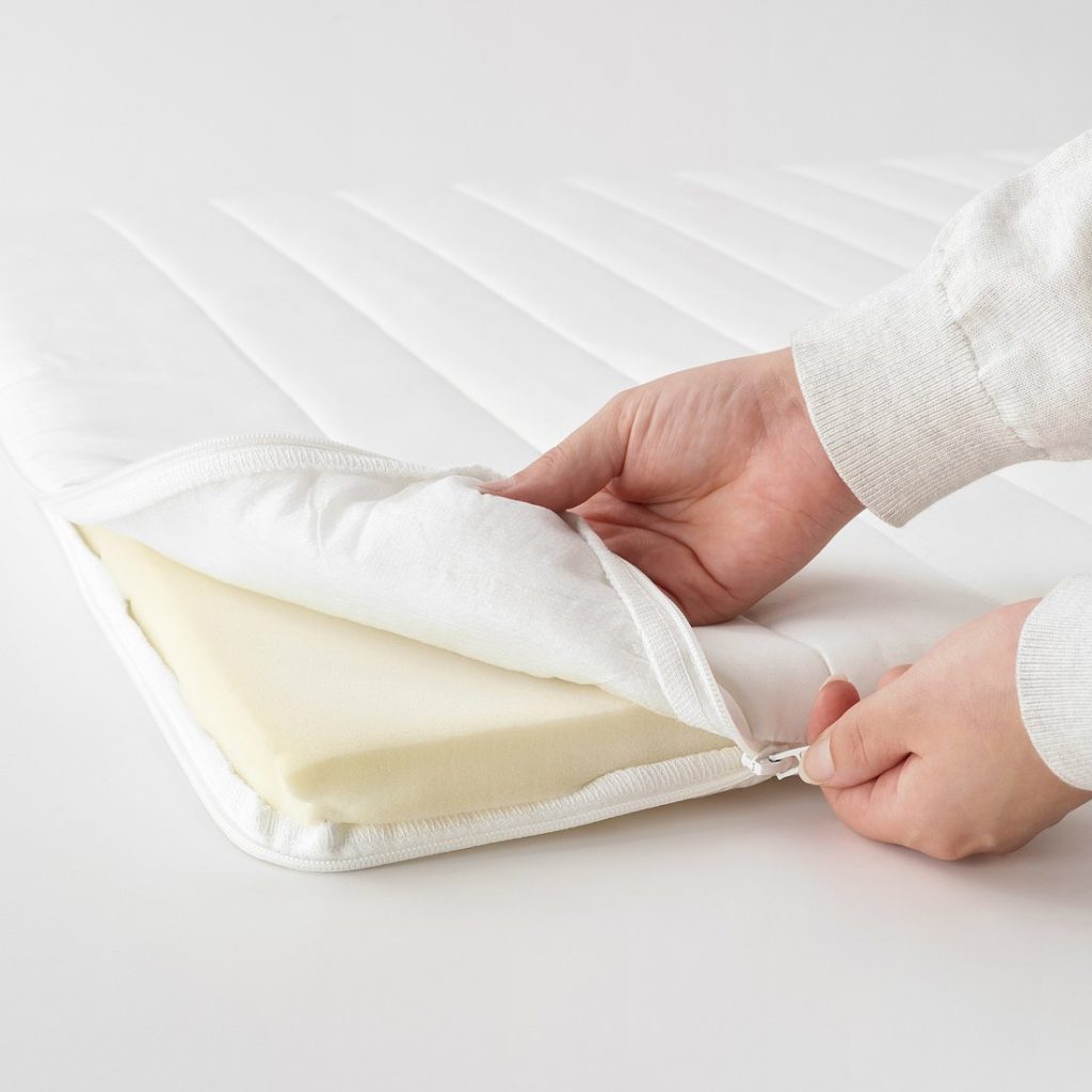 IKEA Näsfjället – fodera aperta con la cerniera sulla schiuma