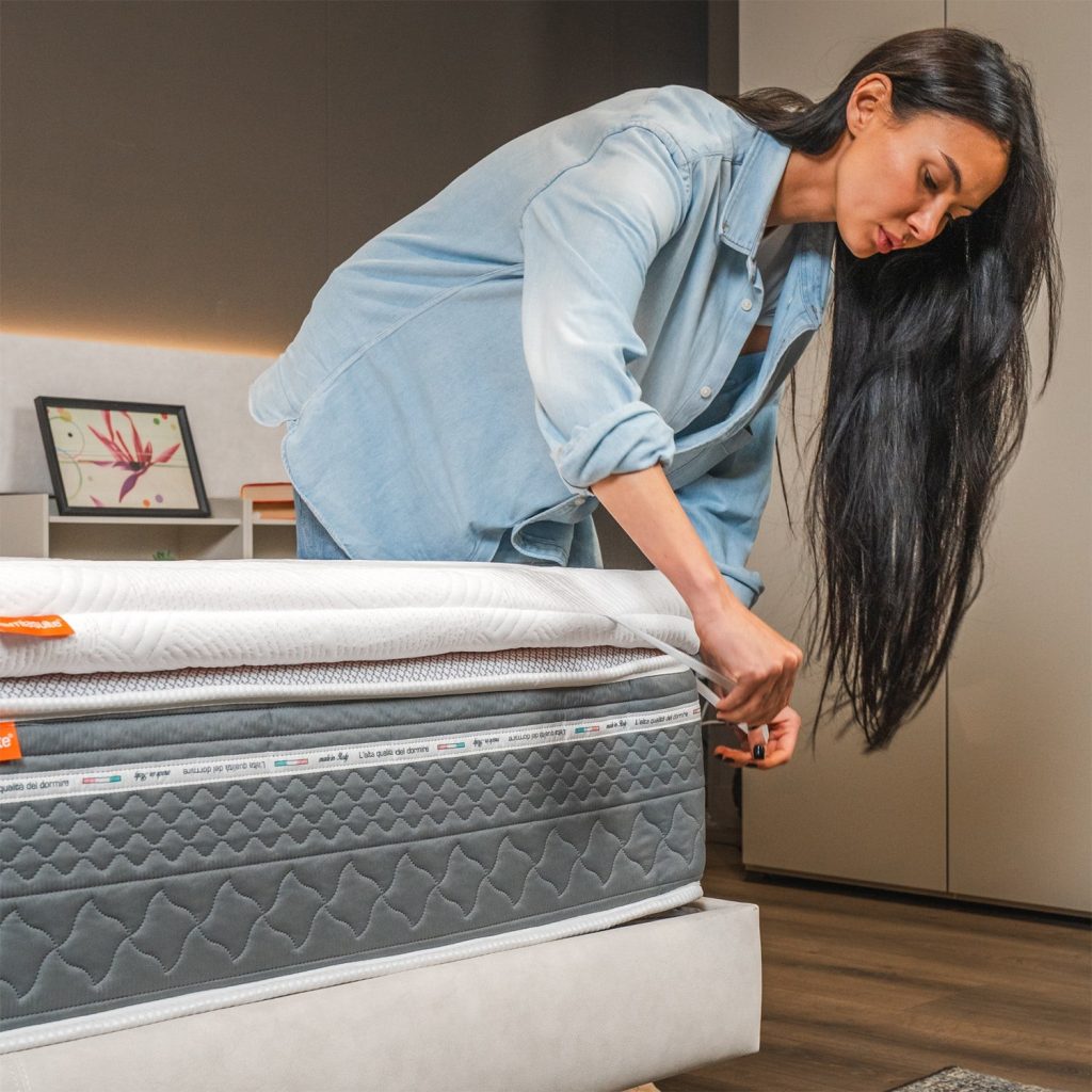 MiaSuite One H7, fissaggio del topper al materasso