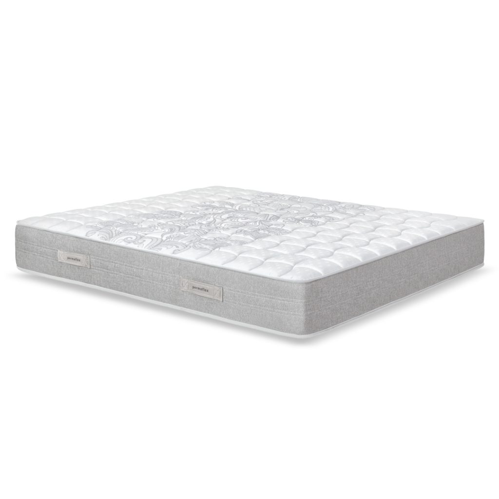 Materasso Permaflex Classic su sfondo bianco