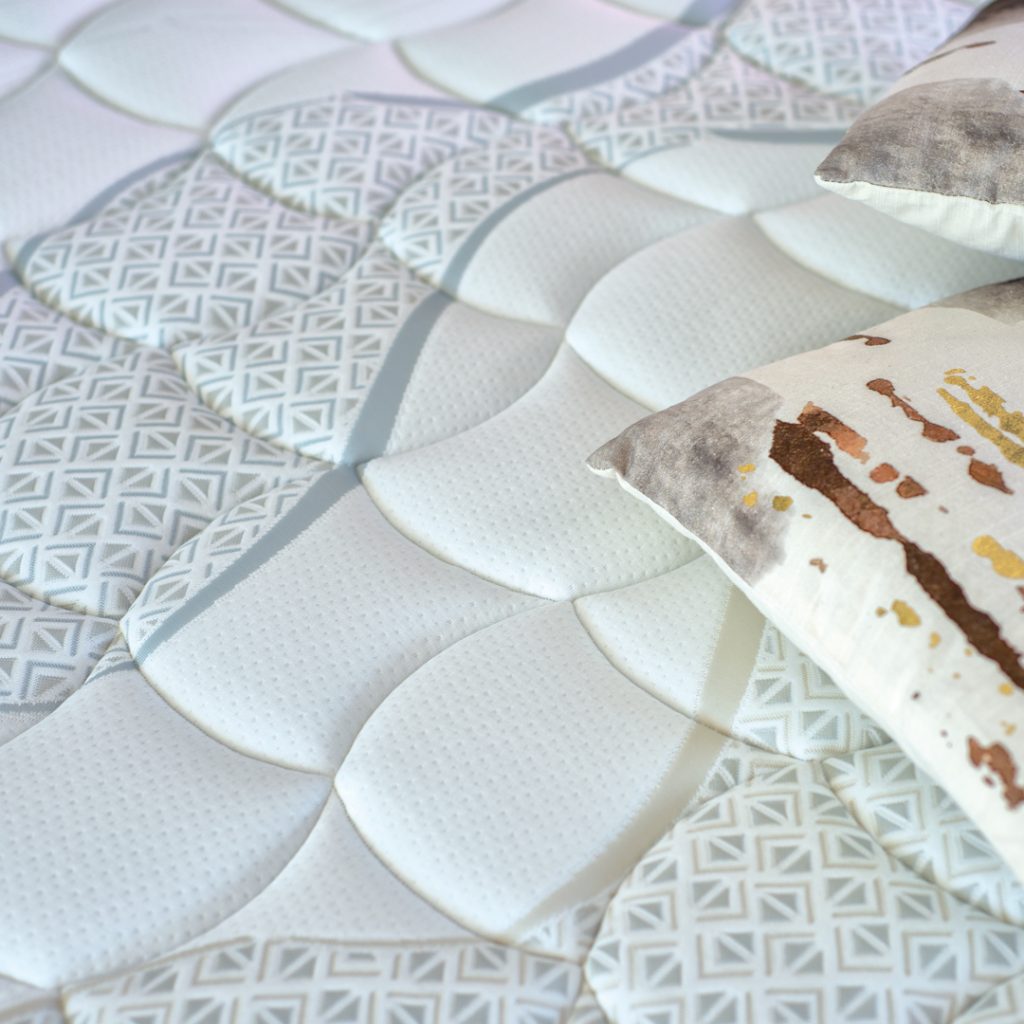Altro dettaglio del rivestimento del materasso Permaflex Excels